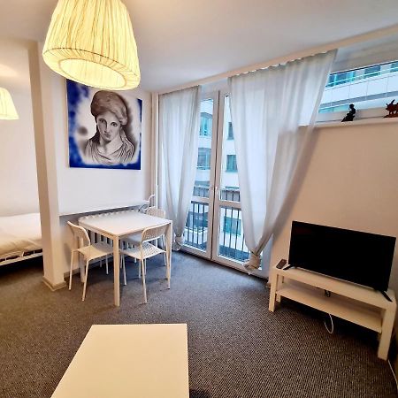 Topfloor Greeceflat A Cosy Flat In The City Center Apartamento Varsóvia Exterior foto